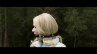 Emma Roberts Gagged - the Hunt