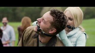 Emma Roberts Gagged - the Hunt