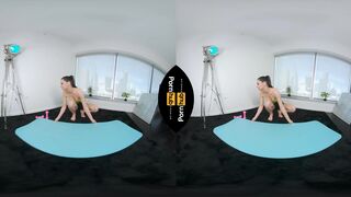 VR 180 - Milana Ricci Working out at Home