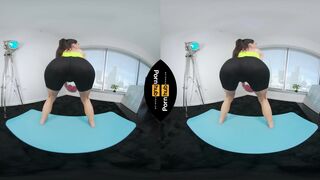 VR 180 - Milana Ricci Working out at Home