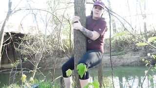 Outdoor Orgasm dare