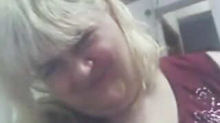 This MILF with Big TITS make me Cum on Facebook Videochat