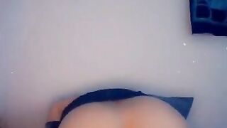 Curvy MILF Gets Fucked in Cowgirl on Premium Snapchat