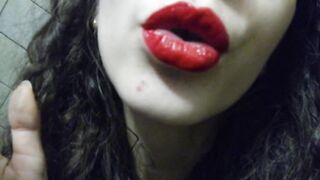 HARD SMOKING CLOSEUP RED LIPS