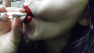 HARD SMOKING CLOSEUP RED LIPS