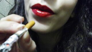 HARD SMOKING CLOSEUP RED LIPS