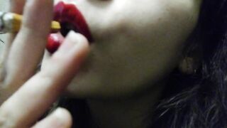 HARD SMOKING CLOSEUP RED LIPS