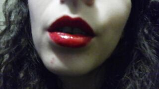 HARD SMOKING CLOSEUP RED LIPS