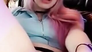 PINK HAIR TEEN LOVES MASTURBATING USING PINK DILDO ON SNAPCHAT