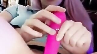 PINK HAIR TEEN LOVES MASTURBATING USING PINK DILDO ON SNAPCHAT