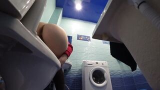 Pissing by Hidden Cam in the Toilet