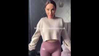 Naked Tiktok Dance Buss it Challenge Riding Reverse Cowgirl