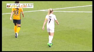 Booty show soccer girl