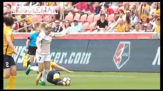 Booty show soccer girl