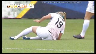 Booty show soccer girl