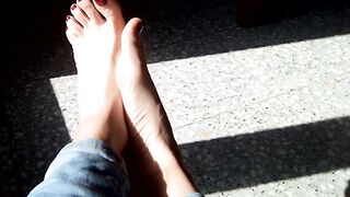 Playing with my Feet while they Sunbathe !!