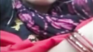 Indian bhabhi ki mast choot fingering