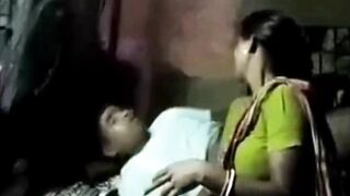 Green Blouse Desi Bhabi Fucks Devar