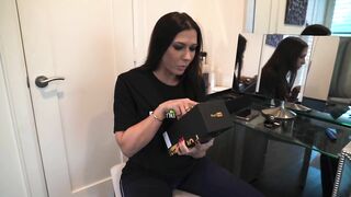 Rachel Starr Pornhub Unboxing Video