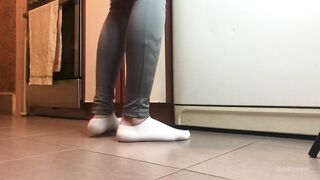 Feet Voyeur In The Kitchen Preview