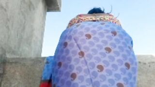 Indian Bhabhi’s big boobs in blouse