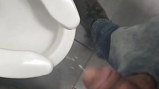 Pissing busy reststop