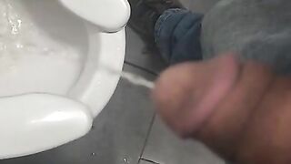 Pissing busy reststop