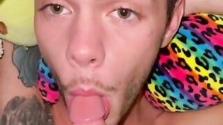 Twink sucks boyfriends big dick