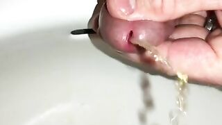 Watch Me Pee - Watch how I can intensely pleasure my penis while squeezing the head while pissing