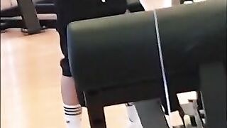 Public Gym HARD Cum and Moaning !