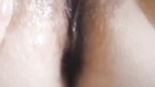 MILF Close up Masturbating Squirting