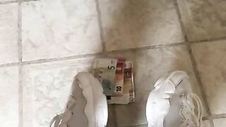 IRANIAN TEEN FOOT SLAVE کون دادن دختر ۱۹ ساله ایرانی حسابی سوراخشو گشاد کردم و آبمو توش ریختم