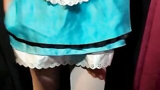 Trans play in Alice cosplay