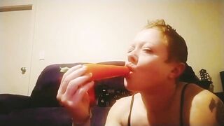 Fucking my pussy with a carrot while fingering my ass