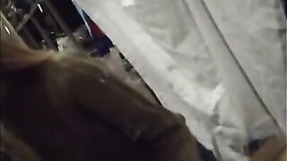 Fast blowjob on storage Cum on dirty mirror and she's lick it off