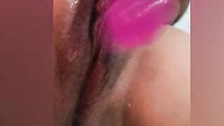 Do you like my wet pussy? Come play with me and we cum together