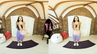 VRLaitna - Incredible Latina Teen With A Hot Body VR