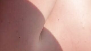 short blowjob in the beach