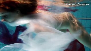 Edwige Slutty Teen Underwater