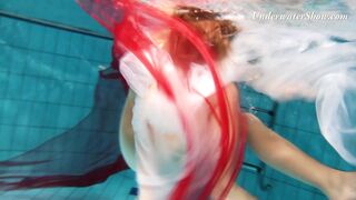 Edwige Slutty Teen Underwater