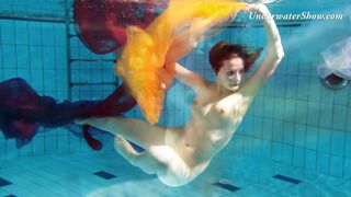 Edwige Slutty Teen Underwater