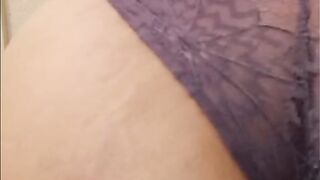 BBW Thigh Shaking