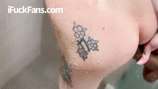 SHOWER DILDO FUCK - CALI REIGN - I FUCK FANS DOT COM