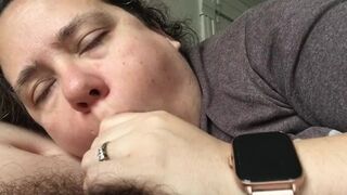 Experienced Pregnant Wife Gives Expert Morning Blowjob and Takes it on her Face