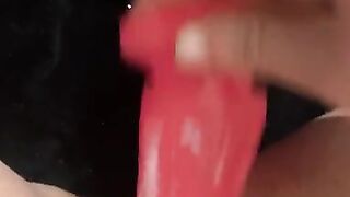 Creamy Pussy Play