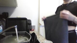 Washing Dishes 2