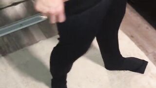 MILF does a try on haul of her tik tok leggings featuring a camel toe on a pair