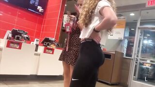 Candid Teen – Blonde Nike Pro Leggings