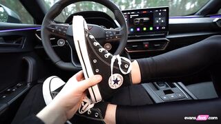 She did a shoejob in her Converse in my car